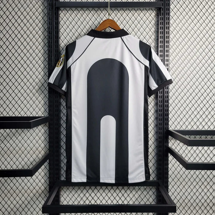 Retro Juventus 1997/98 Home Shirt
