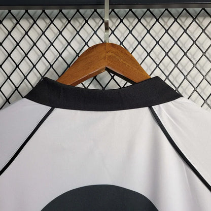 Retro Juventus 1997/98 Home Shirt