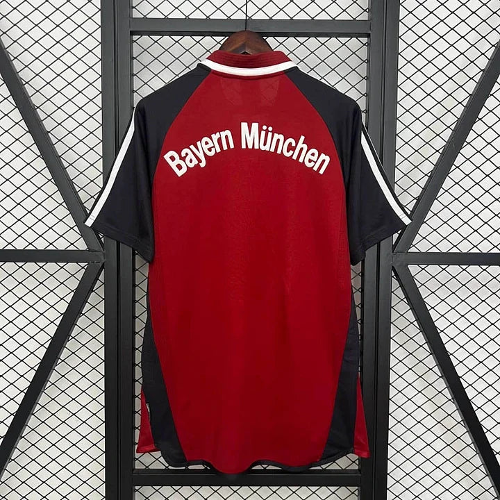 Retro Bayern Munich 2001/02 Home Shirt