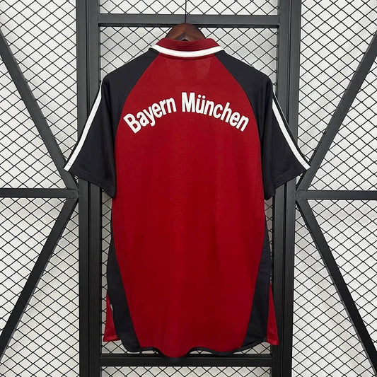 Retro Bayern Munich 2001/02 Home Shirt