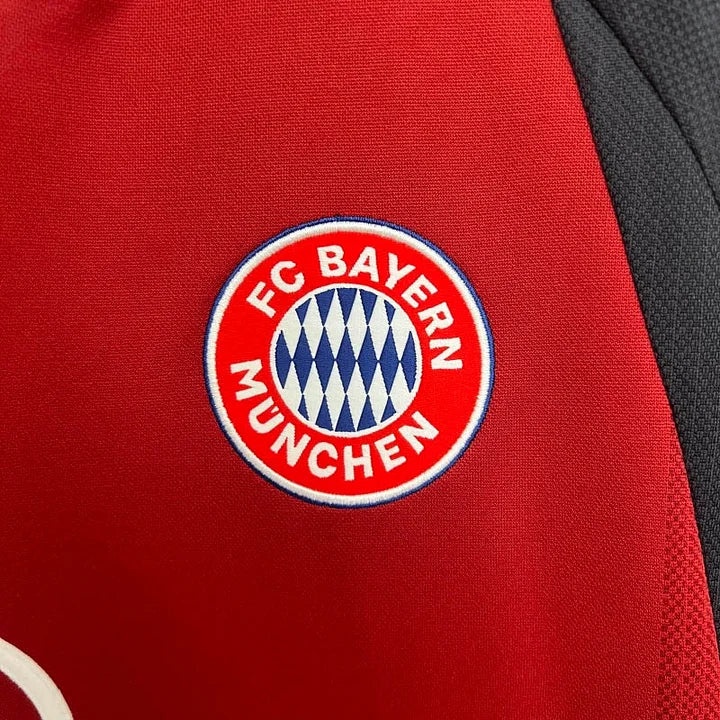 Retro Bayern Munich 2001/02 Home Shirt