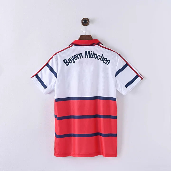 Retro Bayern Munich 1998/00 Away Shirt