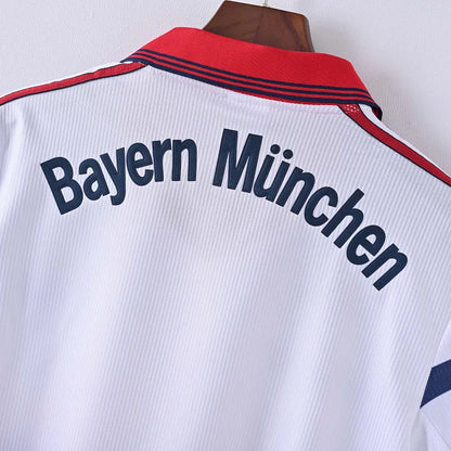 Retro Bayern Munich 1998/00 Away Shirt