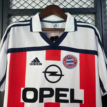 Retro Bayern Munich 2000/02 Home Shirt