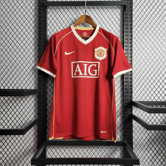 Retro Manchester United 2006/07 Home Shirt