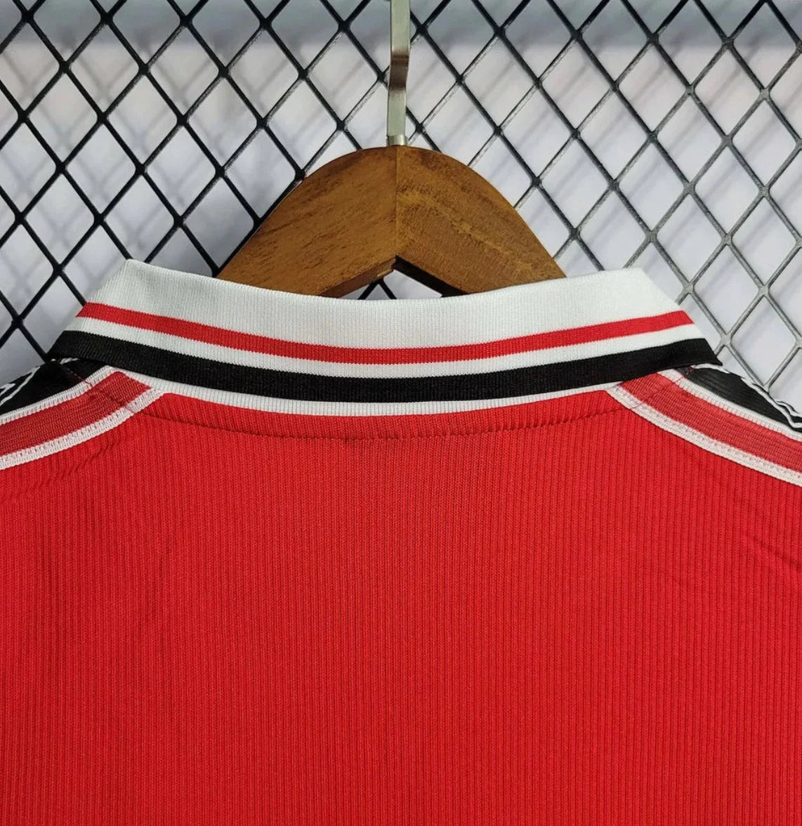 Retro Manchester United 1998/99 Home Shirt