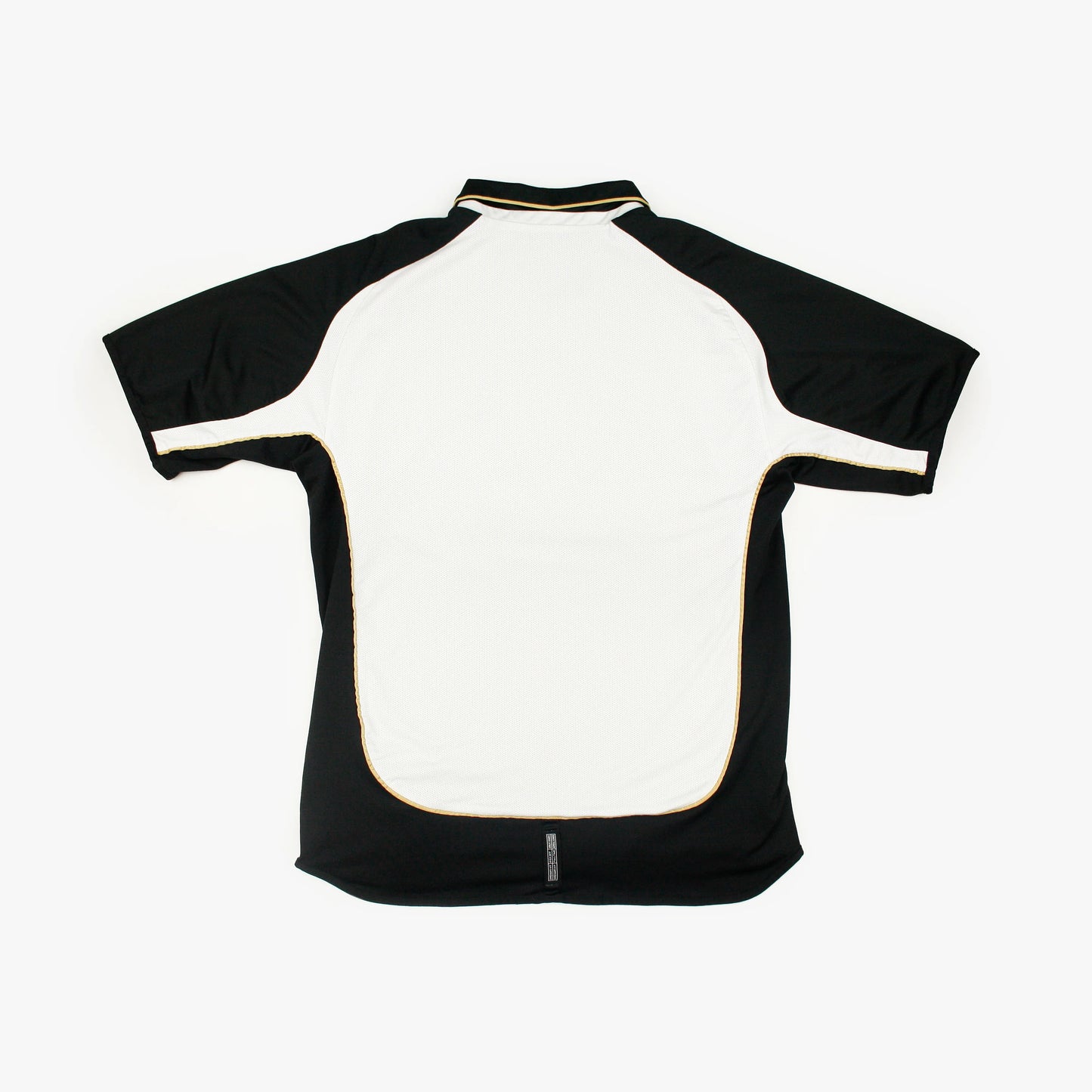 Retro Manchester United 2001/02 Away Shirt